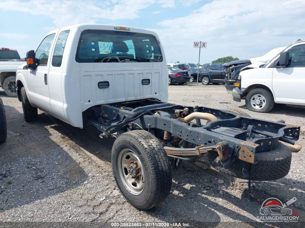 1FD7X2A63GEC06513 2016 FORD F-250 photo no. 2