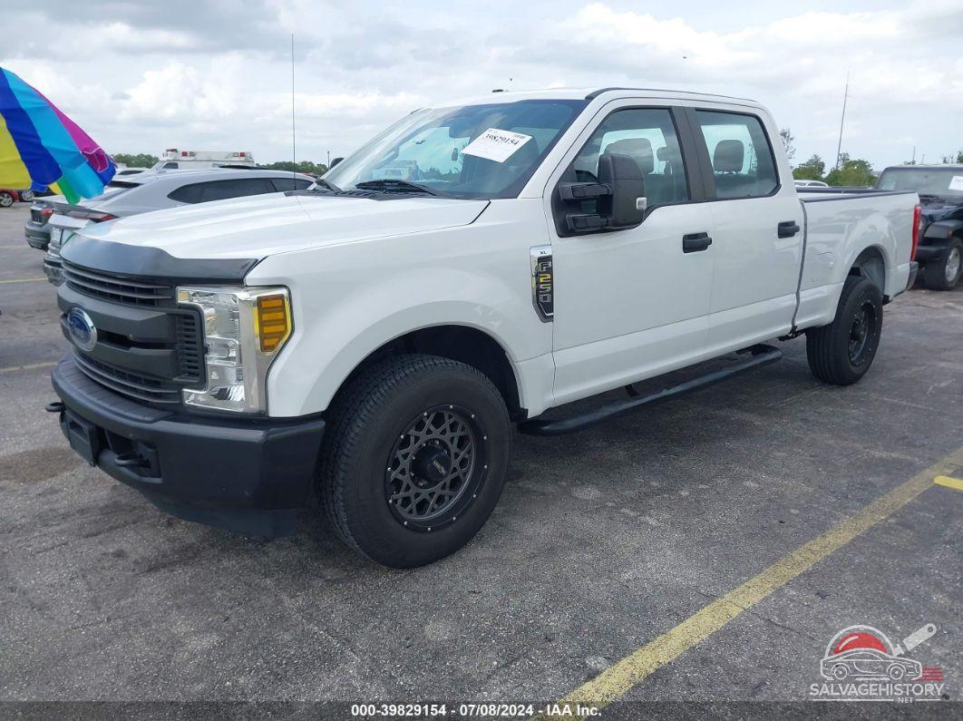 1FT7W2A63KEE25178 2019 FORD F-250 photo no. 2