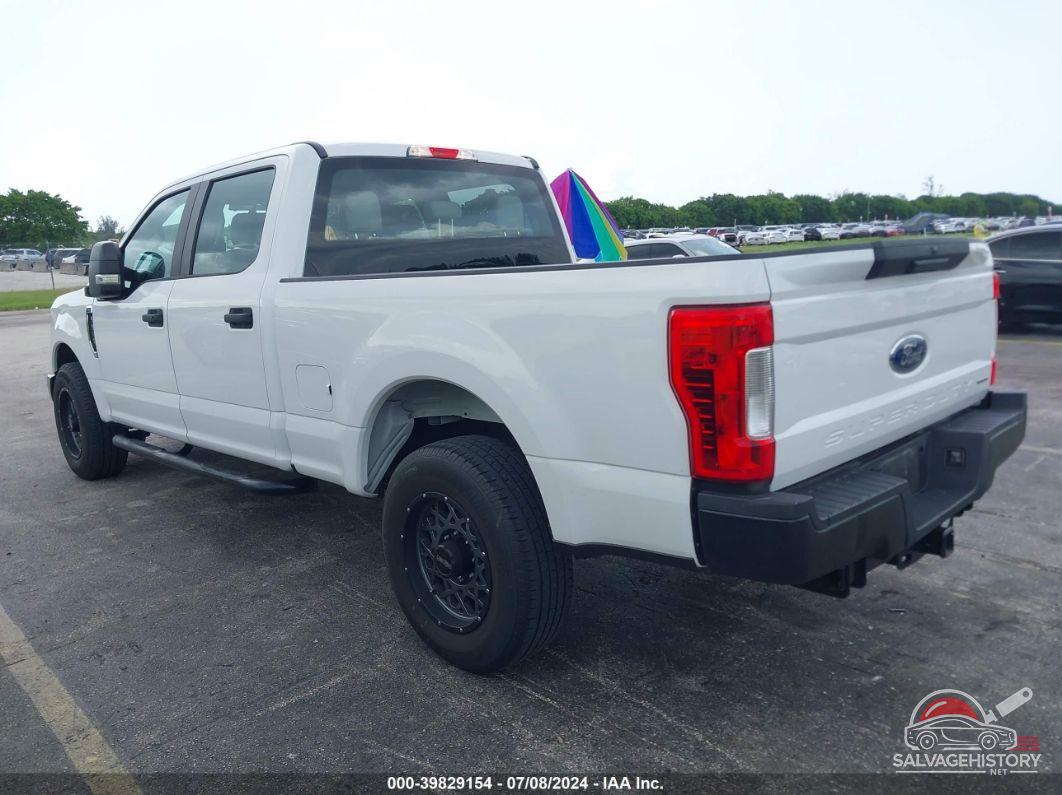 1FT7W2A63KEE25178 2019 FORD F-250 photo no. 3