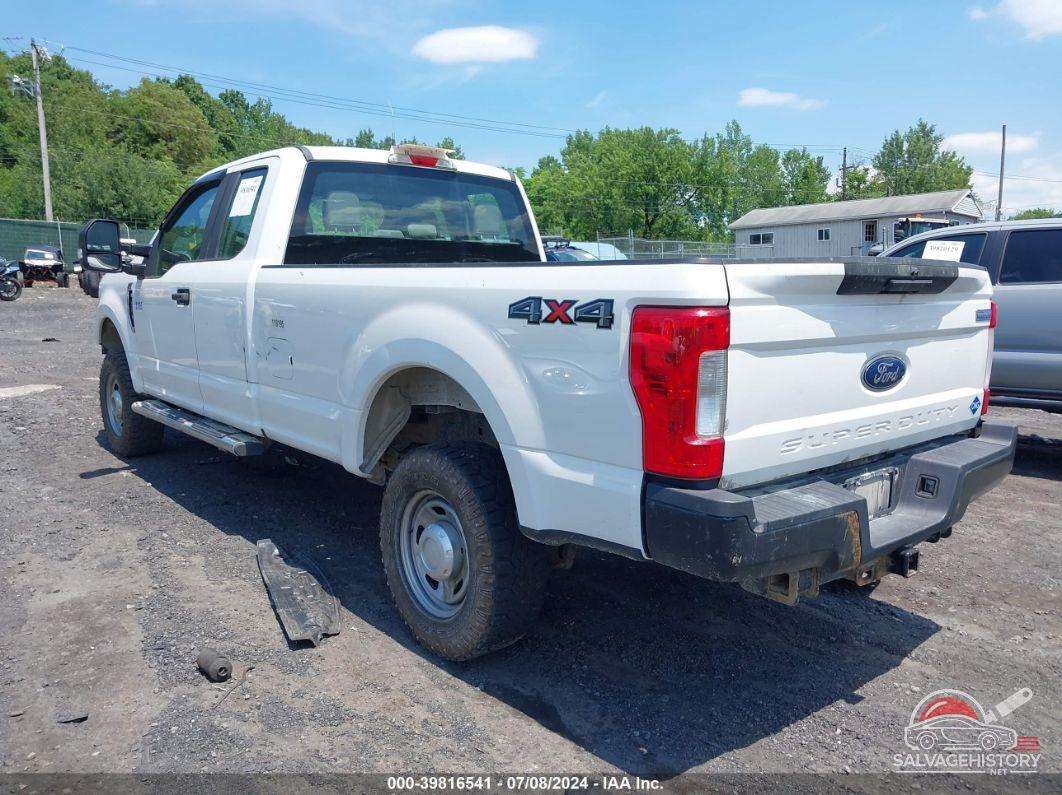 1FT7X2B60KEC61593 2019 FORD F-250 photo no. 3
