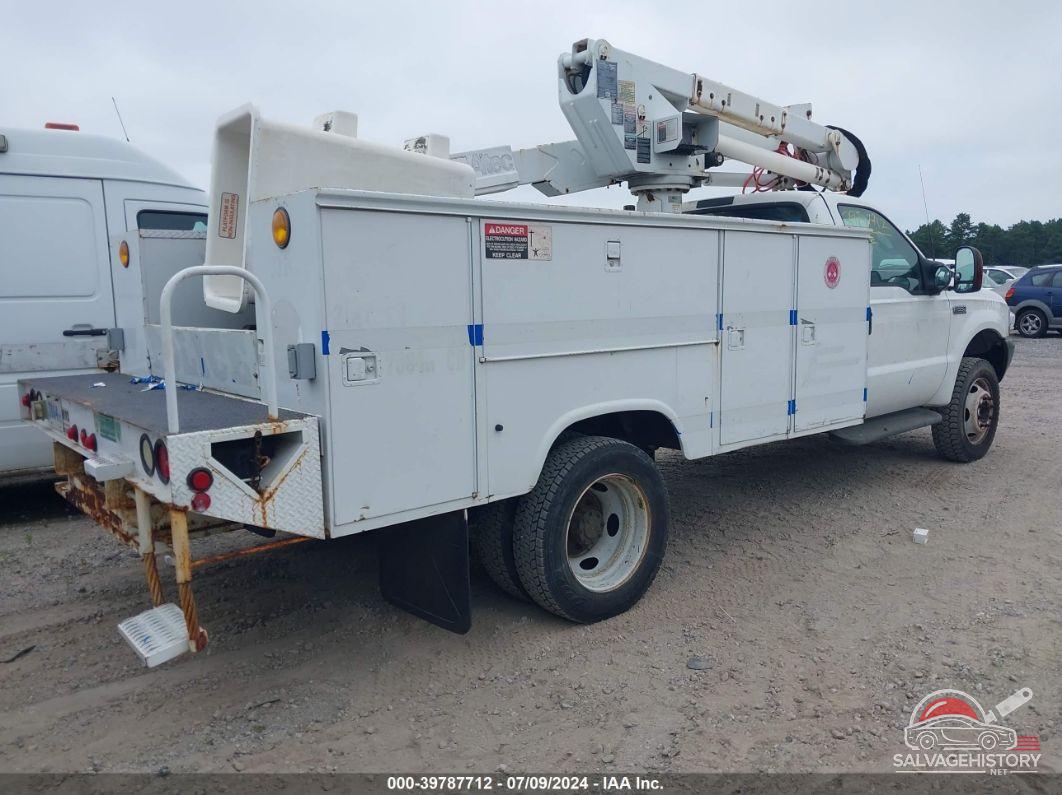 1FDAF56P63ED84101 2003 FORD F-550 photo no. 4