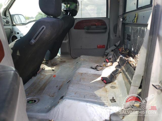 1FTSW21P65EC82087 2005 FORD F250 photo no. 10