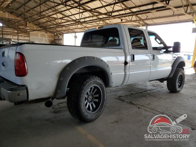 1FTSW21R99EB29967 2009 FORD F250 photo no. 3