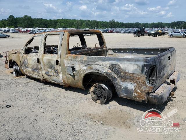 1FT7W2BT4BED11629 2011 FORD F250 photo no. 2