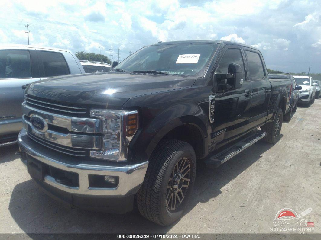 1FT7W2BT1JEB27747 2018 FORD F250 photo no. 2