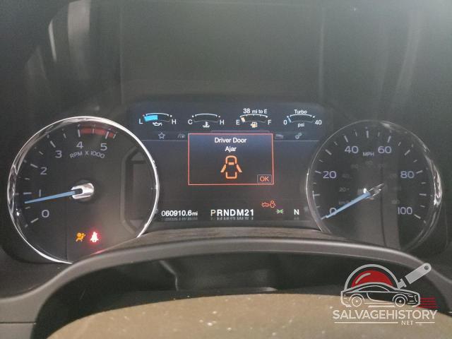 1FT7W2BT2JEB58392 2018 FORD F250 photo no. 9