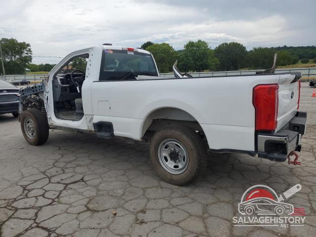 1FTBF2AA1PED89707 2023 FORD F250 photo no. 2
