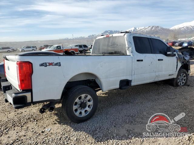 1FT8W3BT3PED02616 2022 FORD F350 photo no. 3