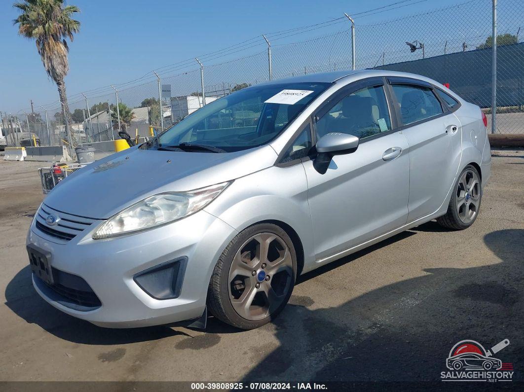 3FADP4AJ7CM137827 2012 FORD FIESTA photo no. 2