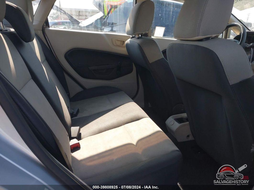 3FADP4AJ7CM137827 2012 FORD FIESTA photo no. 8