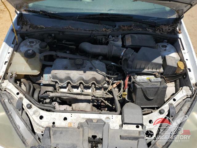 1FAFP33PX4W130067 2004 FORD FOCUS photo no. 11