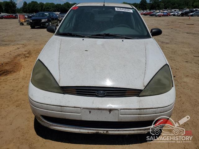 1FAFP33PX4W130067 2004 FORD FOCUS photo no. 5