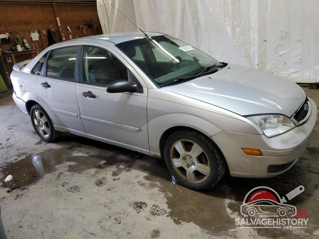 1FAFP34N45W292887 2005 FORD FOCUS photo no. 4