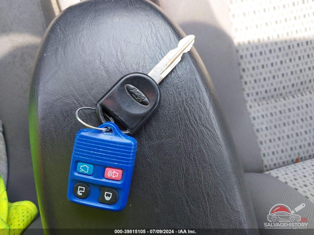 1FAFP36N77W104928 2007 FORD FOCUS photo no. 11