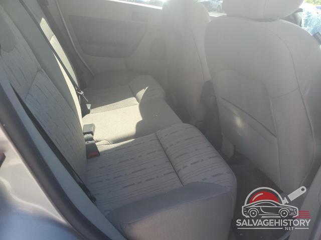 1FAHP35N08W245657 2008 FORD FOCUS photo no. 10