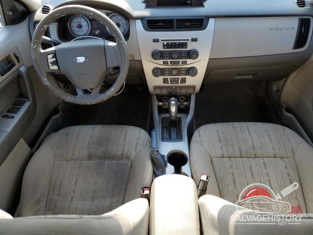 1FAHP3FN9AW148994 2010 FORD FOCUS photo no. 8