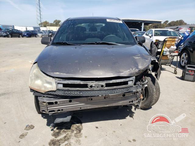 1FAHP3FN9AW227985 2010 FORD FOCUS photo no. 5