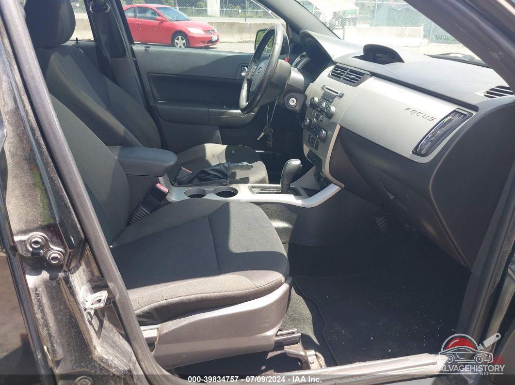 1FAHP3GN1BW102298 2011 FORD FOCUS photo no. 5