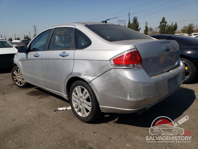 1FAHP3HN3BW151095 2011 FORD FOCUS photo no. 2