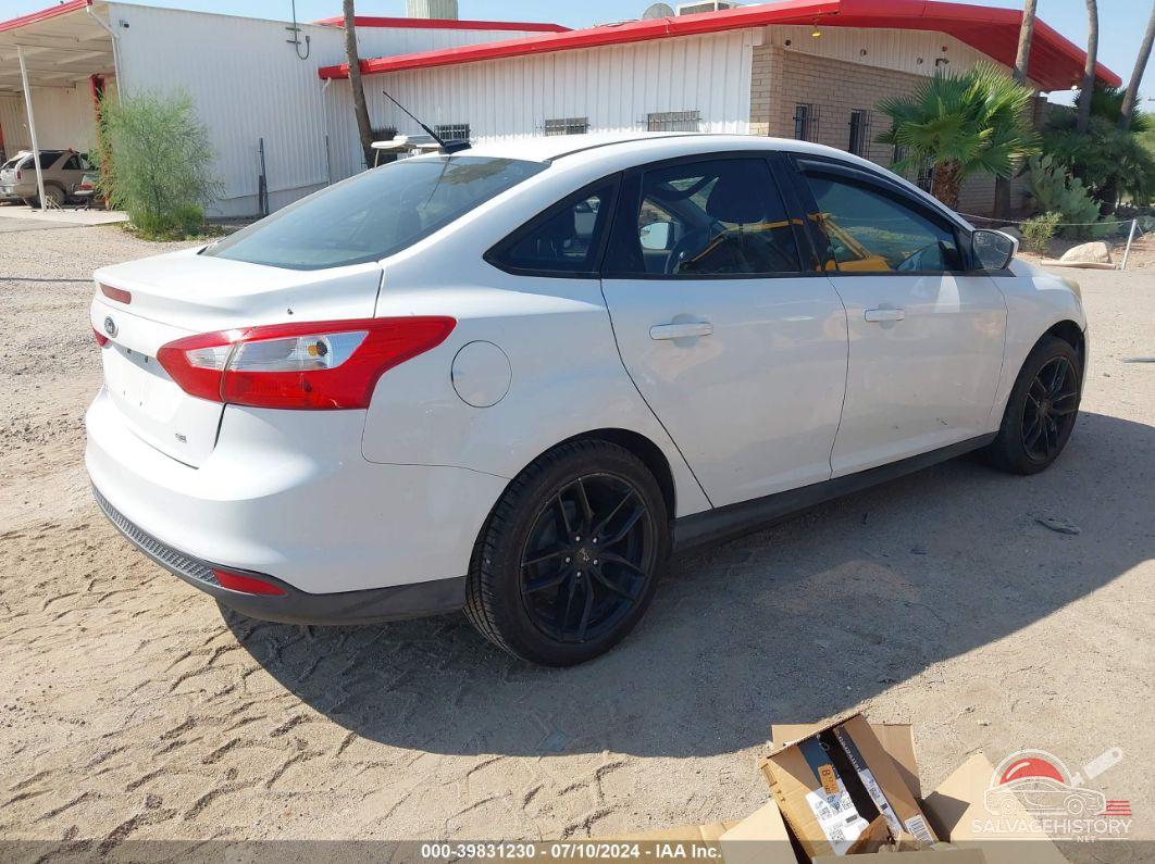 1FAHP3F20CL244250 2012 FORD FOCUS photo no. 4