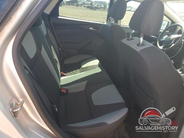 1FAHP3F26CL302216 2012 FORD FOCUS photo no. 10