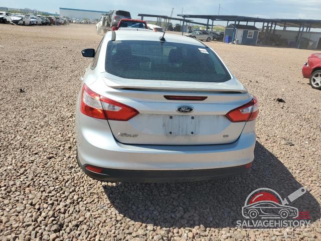 1FAHP3F26CL302216 2012 FORD FOCUS photo no. 6