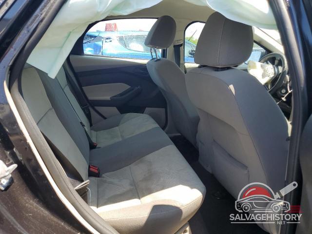 1FAHP3F28CL456829 2012 FORD FOCUS photo no. 10