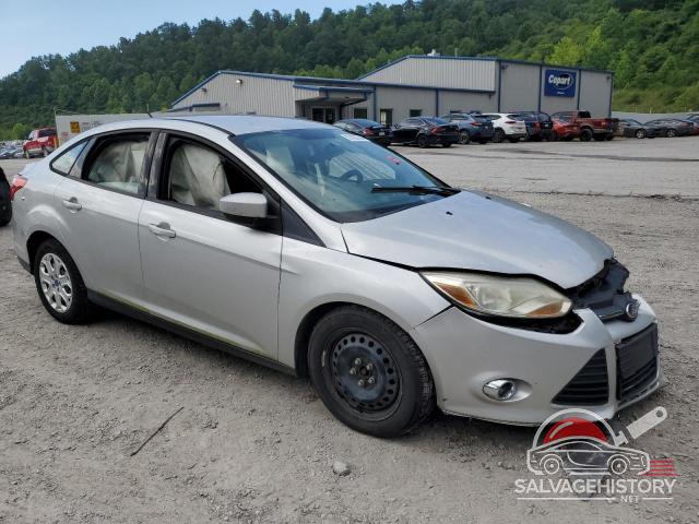 1FAHP3F2XCL207853 2012 FORD FOCUS photo no. 4