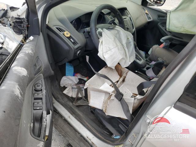 1FAHP3F2XCL207853 2012 FORD FOCUS photo no. 8
