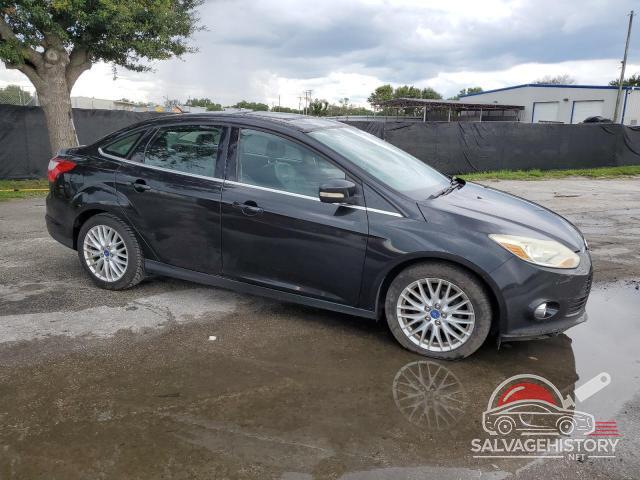 1FAHP3H22CL171895 2012 FORD FOCUS photo no. 4