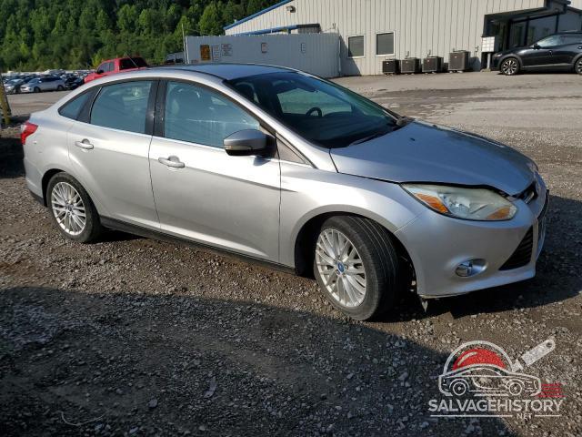 1FAHP3H22CL385561 2012 FORD FOCUS photo no. 4