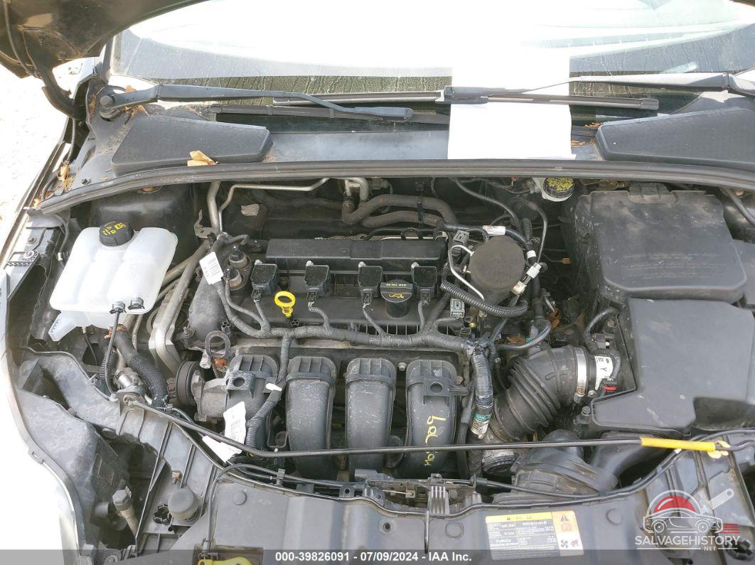 1FAHP3H28CL339782 2012 FORD FOCUS photo no. 10