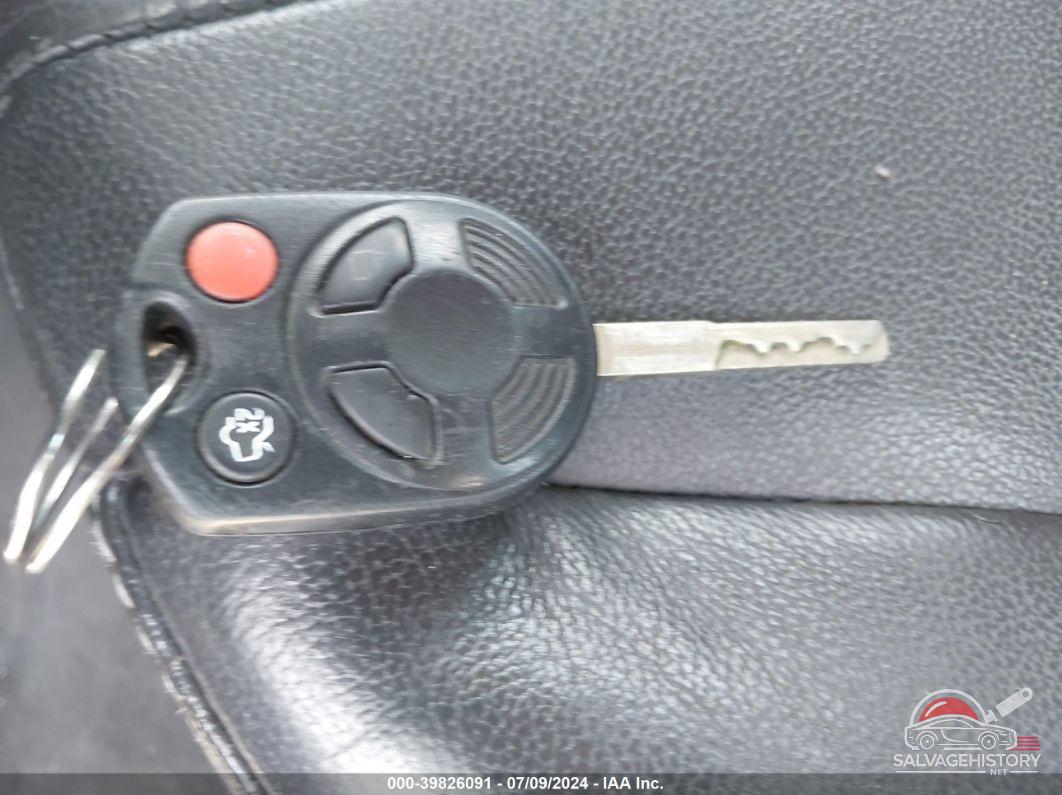 1FAHP3H28CL339782 2012 FORD FOCUS photo no. 11