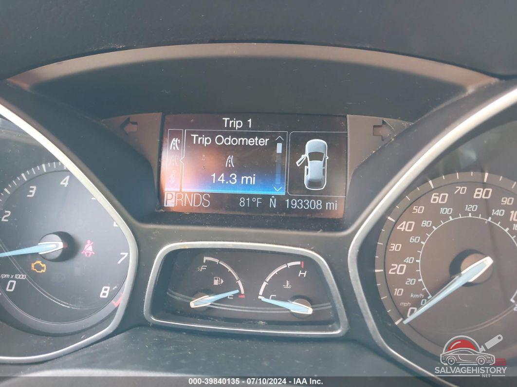 1FAHP3H2XCL398980 2012 FORD FOCUS photo no. 7