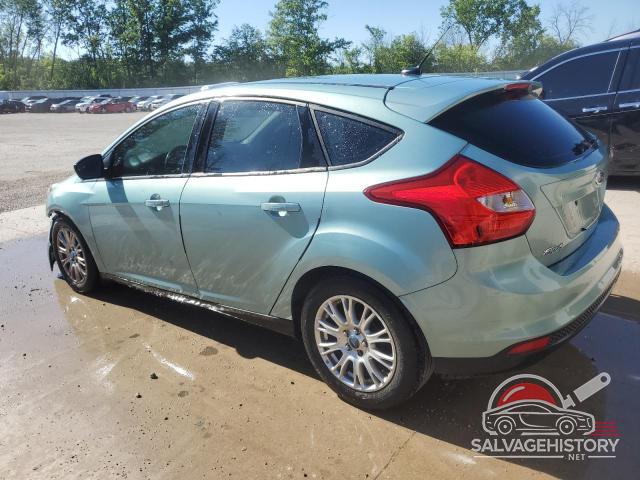 1FAHP3K20CL185741 2012 FORD FOCUS photo no. 2