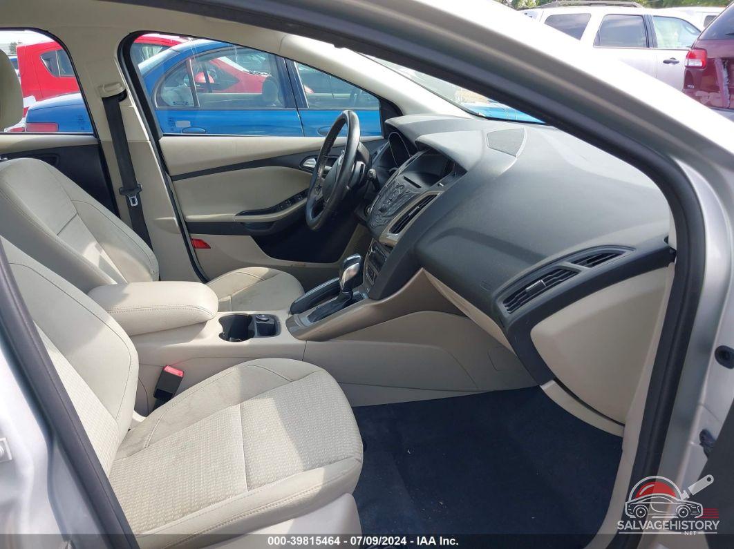 1FAHP3M28CL167128 2012 FORD FOCUS photo no. 5