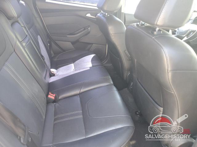 1FADP3J28DL368922 2013 FORD FOCUS photo no. 10