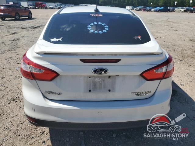 1FADP3J28DL368922 2013 FORD FOCUS photo no. 6