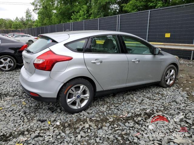 1FADP3K20DL217751 2013 FORD FOCUS photo no. 3