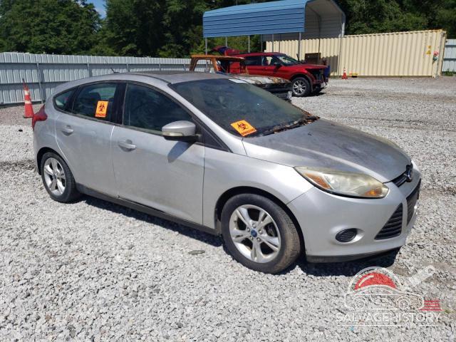 1FADP3K25DL282403 2013 FORD FOCUS photo no. 4