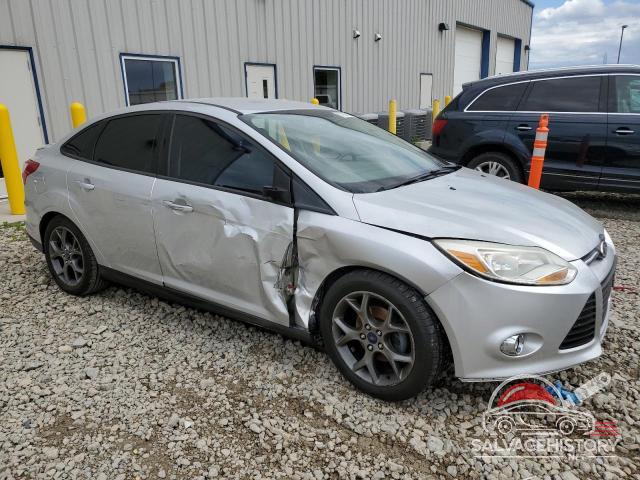 1FADP3F22EL399495 2014 FORD FOCUS photo no. 4