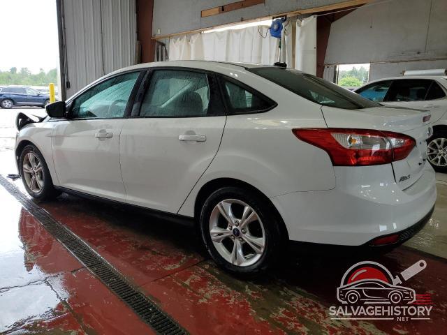 1FADP3F2XEL366485 2014 FORD FOCUS photo no. 2