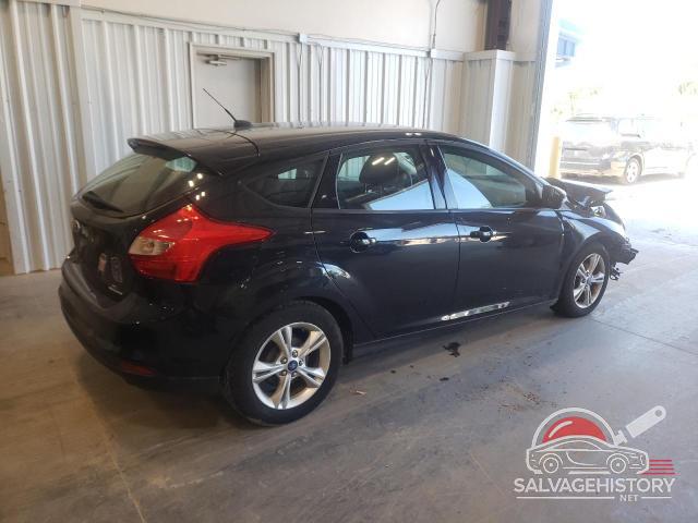 1FADP3K22EL142536 2014 FORD FOCUS photo no. 3