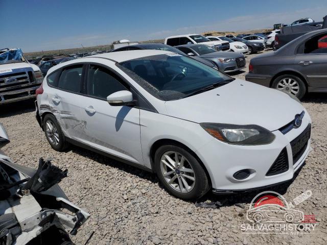 1FADP3K22EL399521 2014 FORD FOCUS photo no. 4