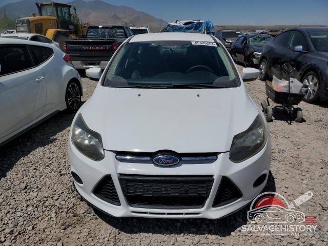 1FADP3K22EL399521 2014 FORD FOCUS photo no. 5