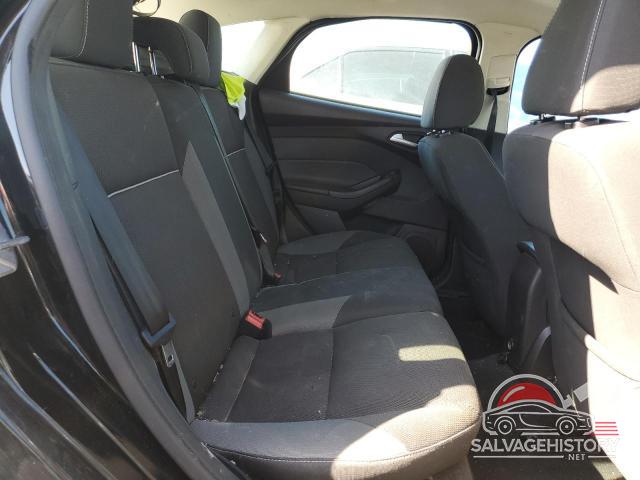 1FADP3K26EL195921 2014 FORD FOCUS photo no. 10