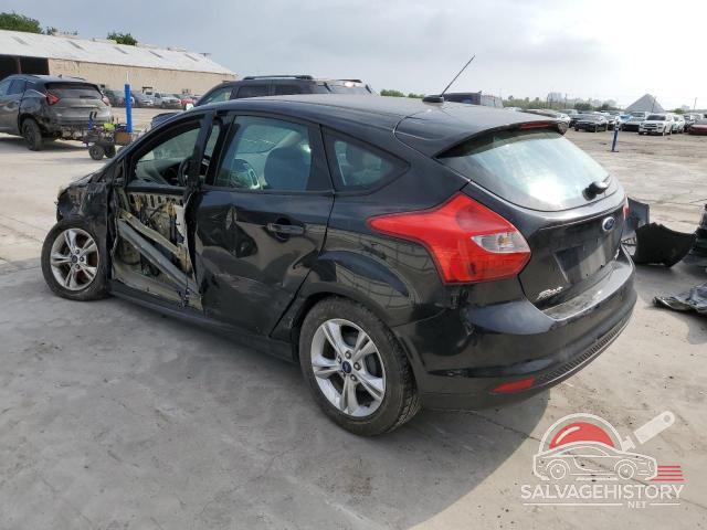 1FADP3K26EL195921 2014 FORD FOCUS photo no. 2
