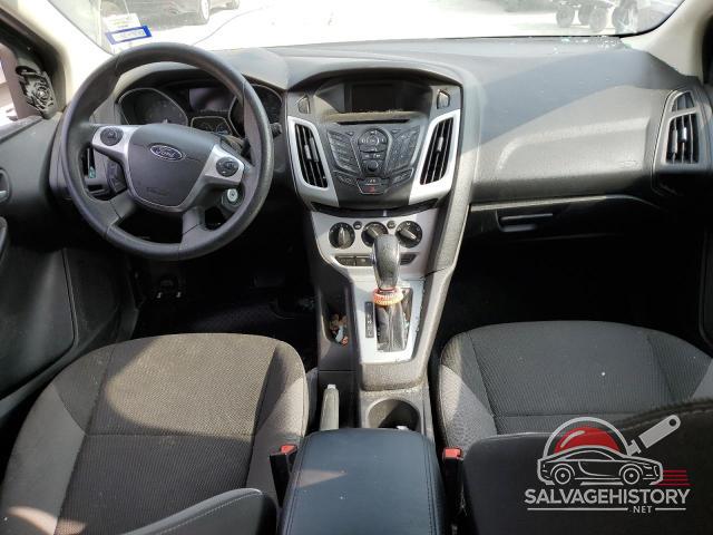 1FADP3K26EL195921 2014 FORD FOCUS photo no. 8