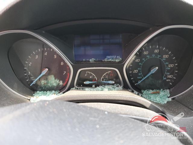 1FADP3K26EL195921 2014 FORD FOCUS photo no. 9