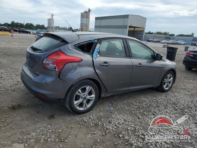 1FADP3K26EL452673 2014 FORD FOCUS photo no. 3